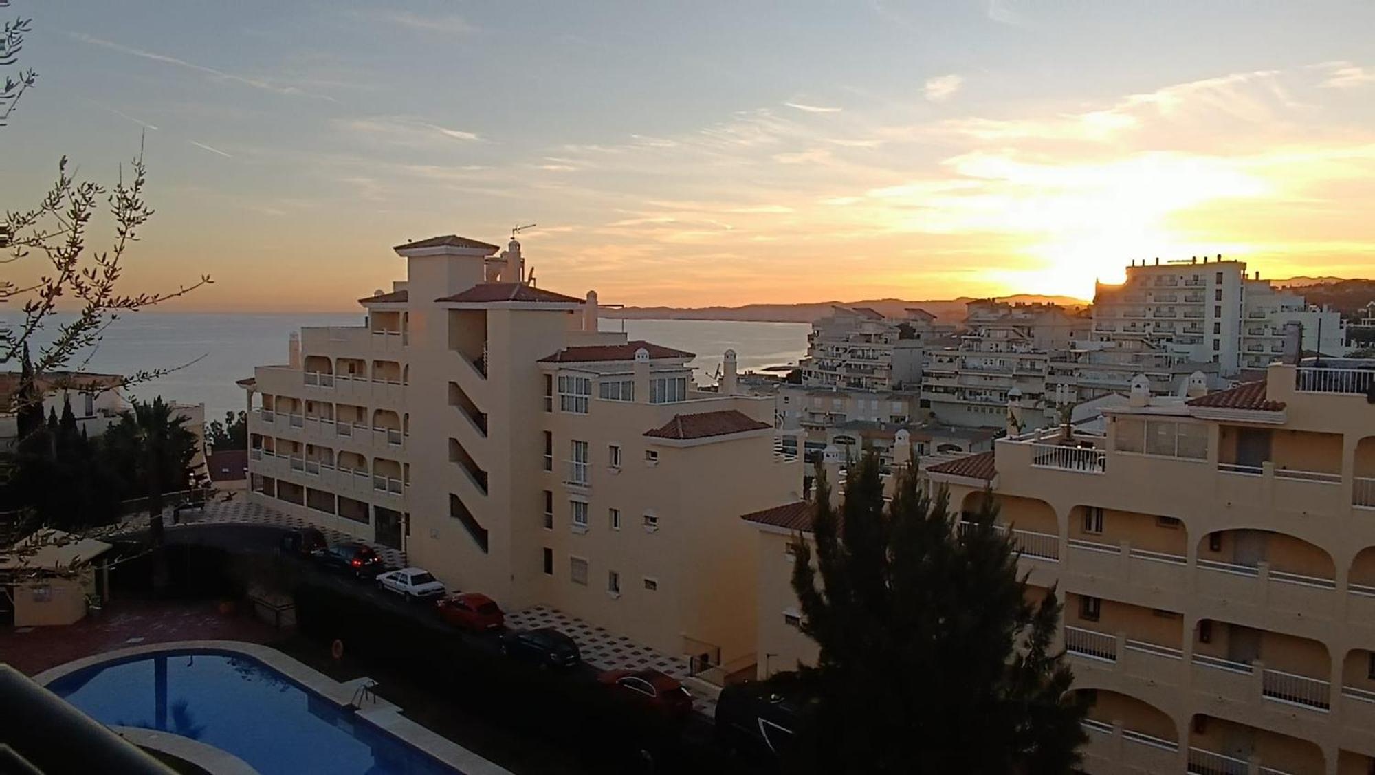 Precioso Con Vista Al Mar En Benalmádena